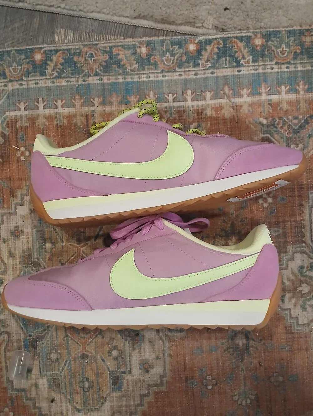 Nike Sneaker